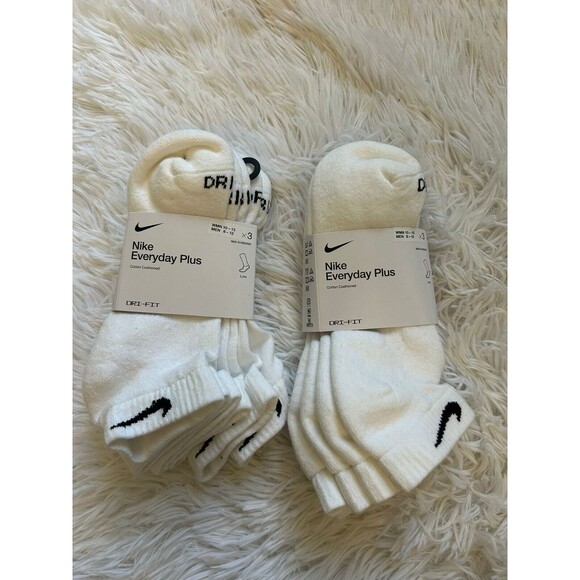 New 2 Nike Everyday Plus White Men’s size 8-12 socks large - Picture 1 of 2